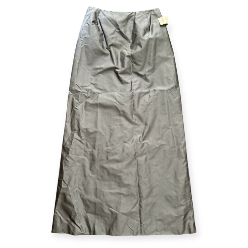 NWT vintage fine feathers silver long taf.skirt size 6 210